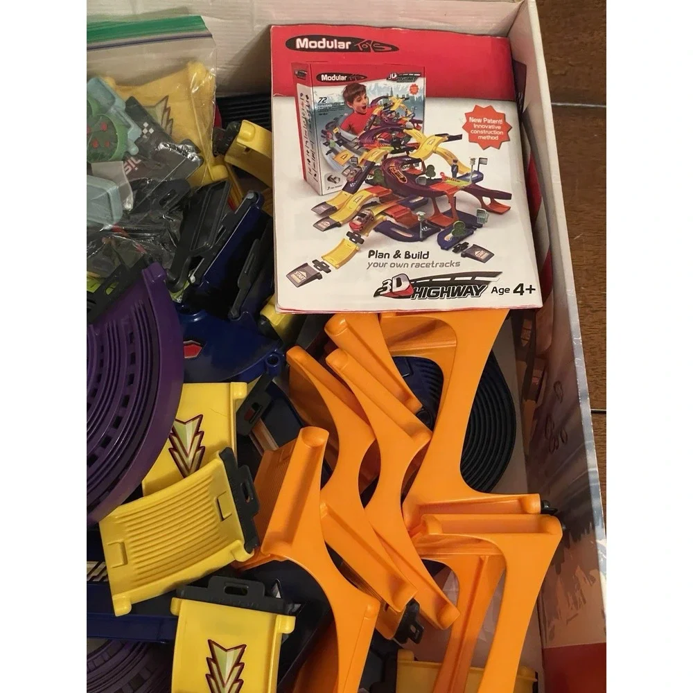 Modular Toys 3D Highway Educational Construction Kit‎